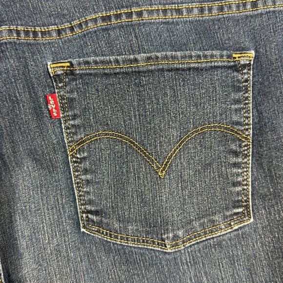 Levi’s Women’s Size 14 Stretch Waist Denim Blue Jeans  - Picture 3 of 7